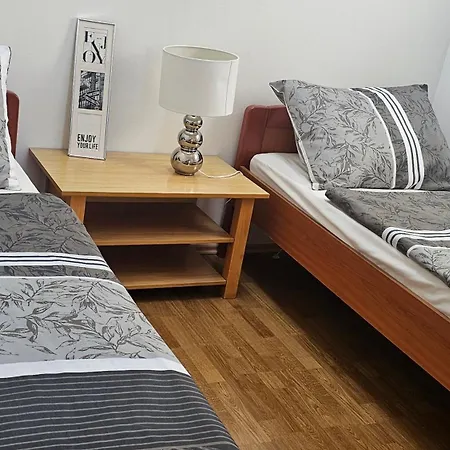 Stinjan Sunny Lägenhet
